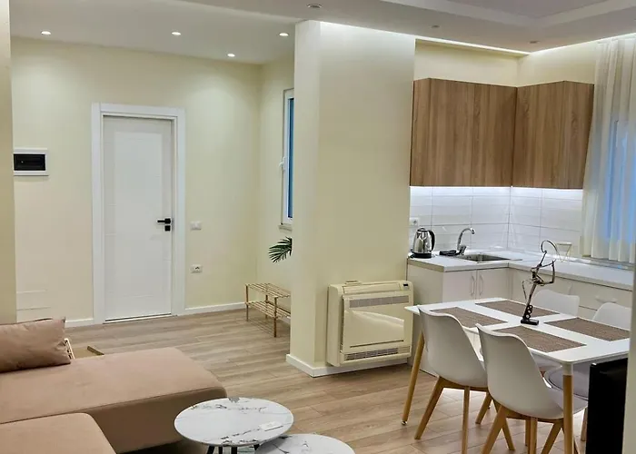 Steps From The Center * Tirana