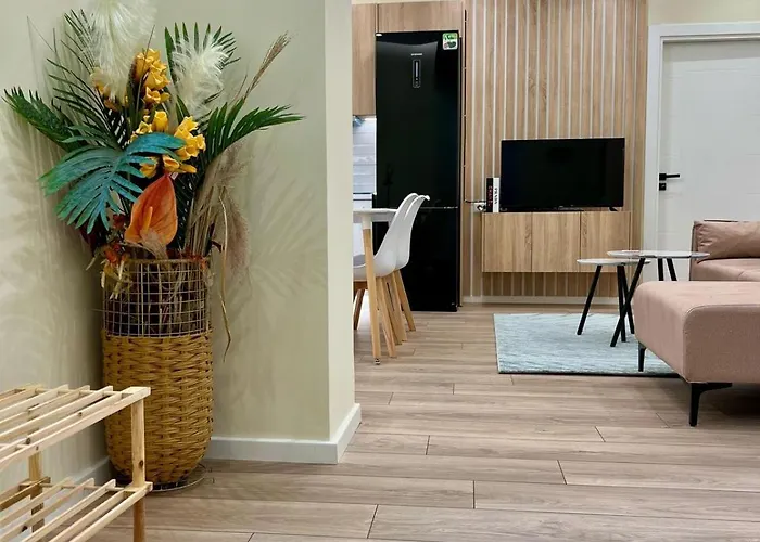 Apartment Steps From The Center Tirana